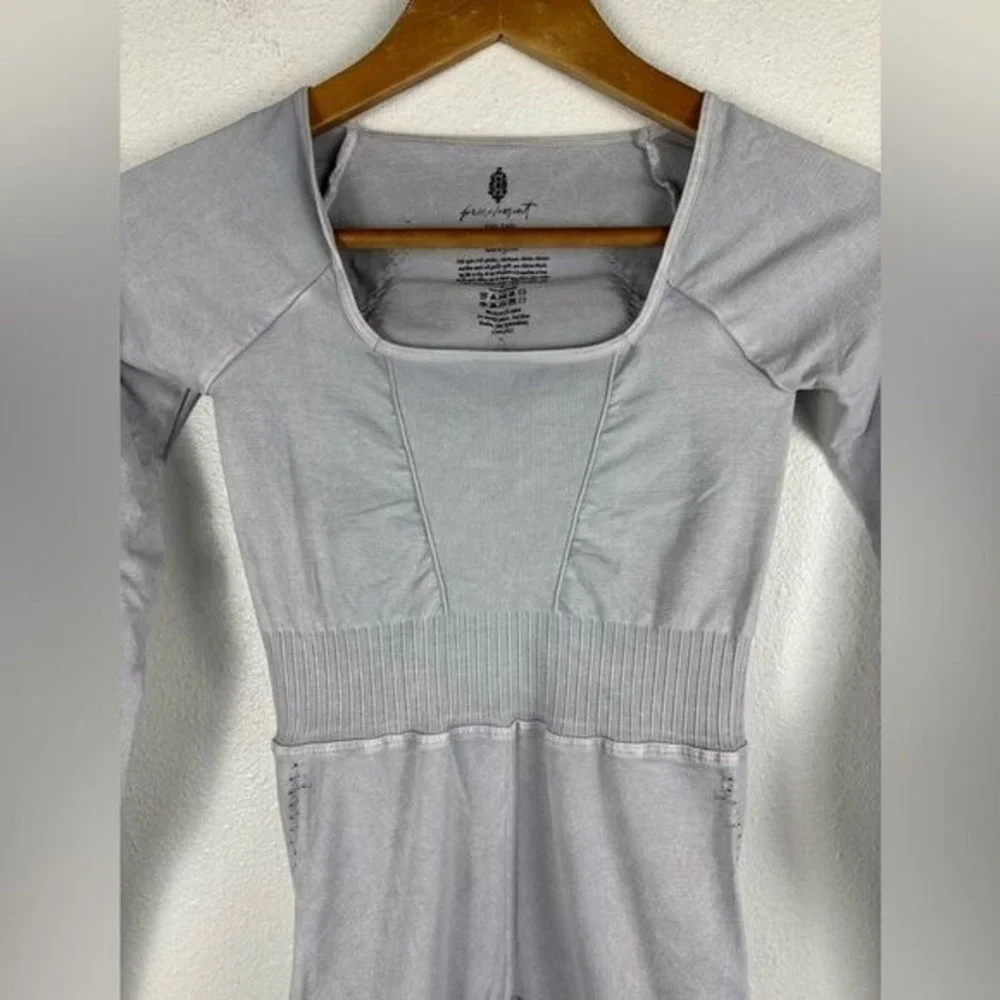 Free People Movement XS Good Karma Long‎ Sleeve Long Sleeve Jumpsuit Ice Grey